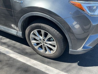 2017 Toyota RAV4 Hybrid Limited