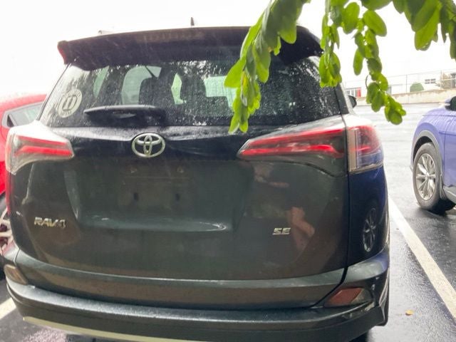 2016 Toyota RAV4 SE