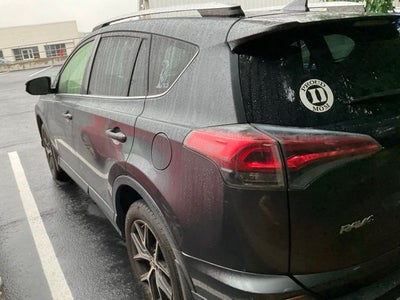 2016 Toyota RAV4 SE
