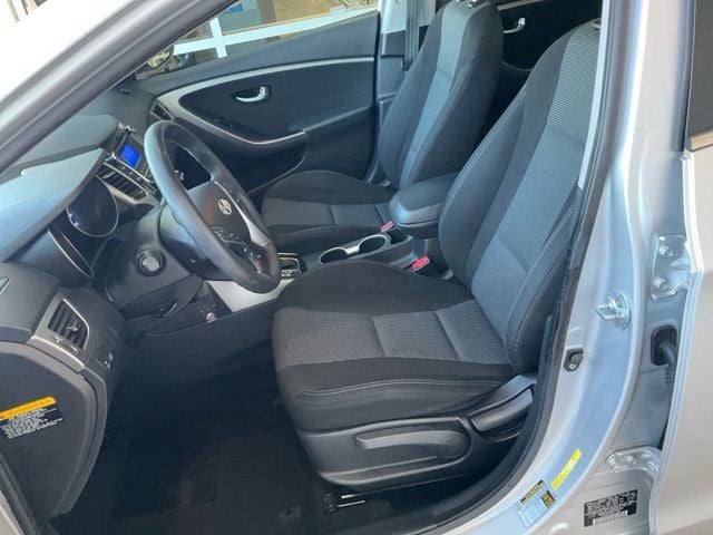 2017 Hyundai Elantra GT Base