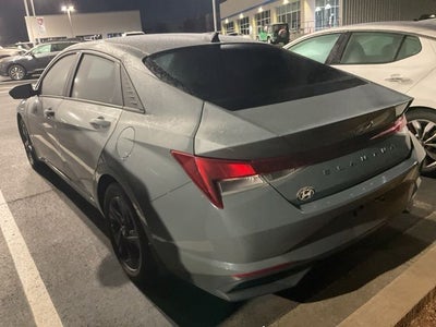 2022 Hyundai Elantra SEL