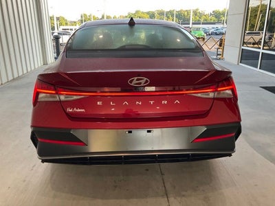 2025 Hyundai Elantra SEL Convenience