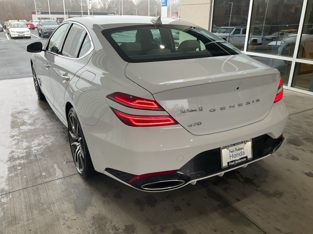 2024 Genesis G70 2.5T