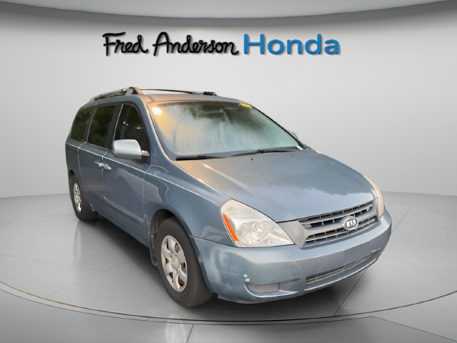 2008 Kia Sedona LX