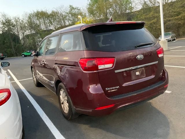 2016 Kia Sedona LX