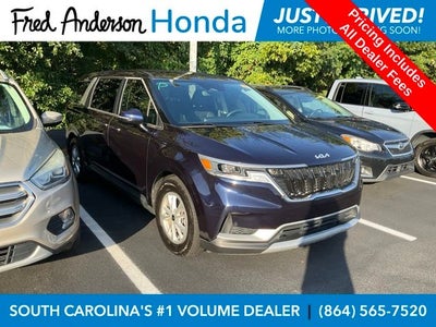 2024 Kia Carnival LX