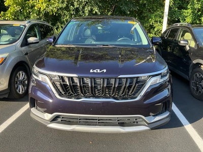 2024 Kia Carnival LX
