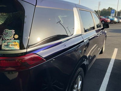2024 Kia Carnival LX
