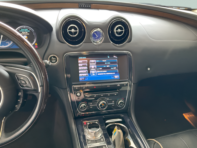 2012 Jaguar XJ Supercharged