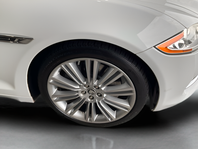 2012 Jaguar XJ Supercharged