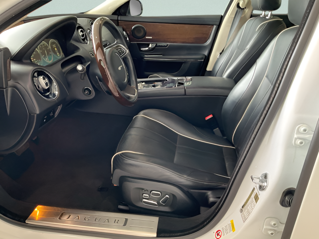 2012 Jaguar XJ Supercharged