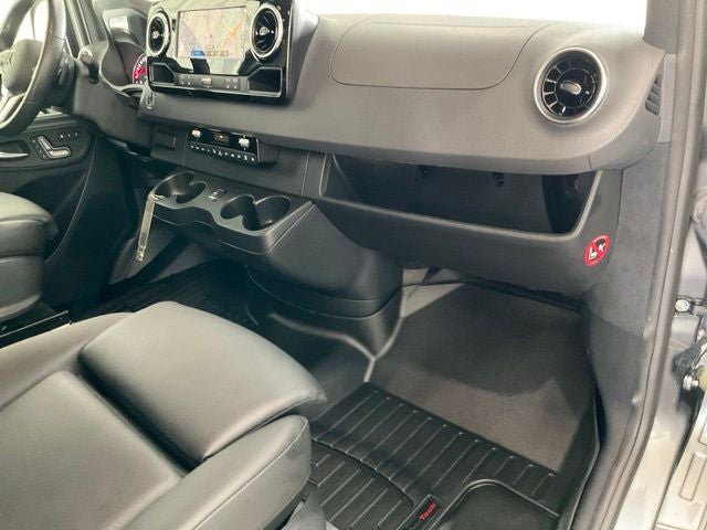 2024 Mercedes-Benz Sprinter 2500 Passenger 144 WB