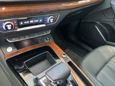2023 Audi Q5 40 Premium quattro