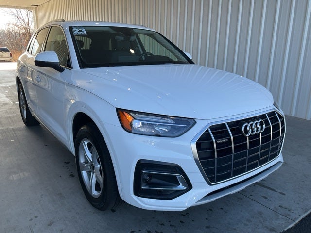 2023 Audi Q5 40 Premium quattro