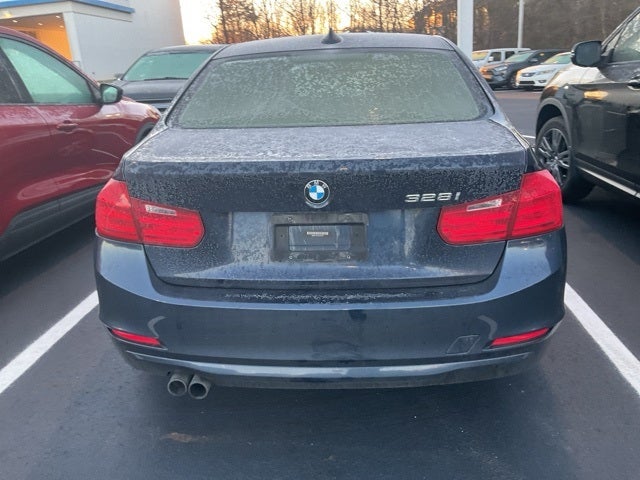 2013 BMW 3 Series 328i