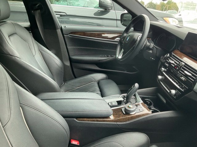 2019 BMW 5 Series 530i
