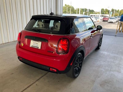 2023 MINI Cooper SE Electric Iconic
