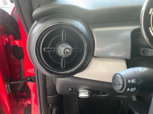 2023 MINI Cooper SE Electric Iconic