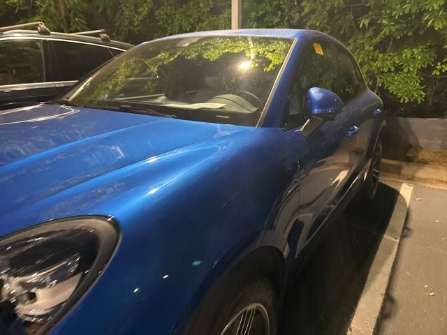 2020 Porsche Macan Base