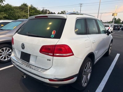 2016 Volkswagen Touareg VR6 FSI Executive