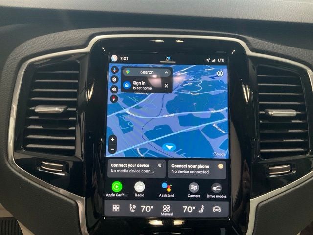2024 Volvo XC90 B6 Plus Bright Theme