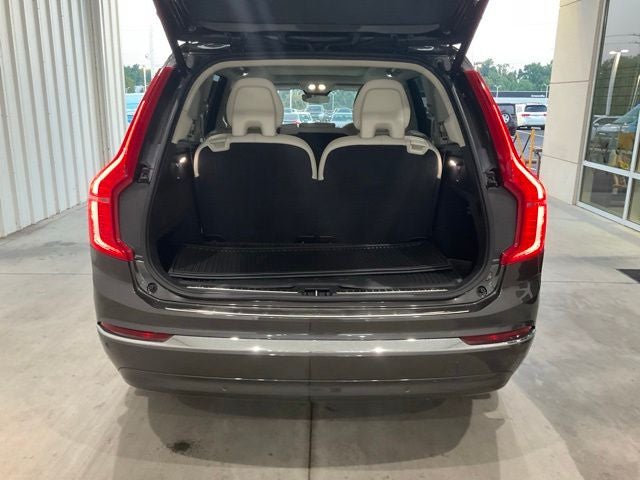 2024 Volvo XC90 B6 Plus Bright Theme