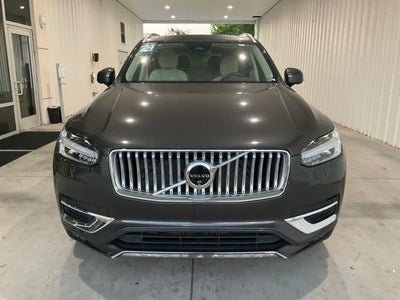 2024 Volvo XC90 B6 Plus Bright Theme