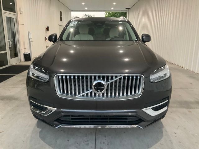 2024 Volvo XC90 B6 Plus Bright Theme