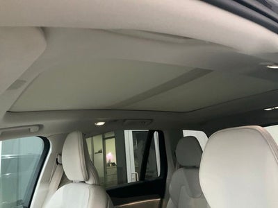 2024 Volvo XC90 B6 Plus Bright Theme