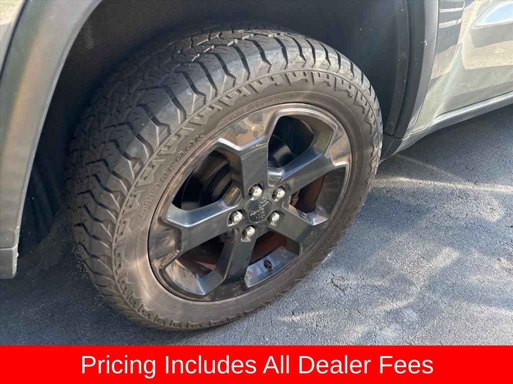 2019 Jeep Grand Cherokee Laredo