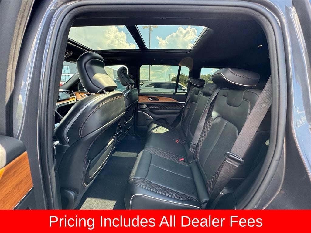 2022 Jeep Grand Cherokee Summit Reserve