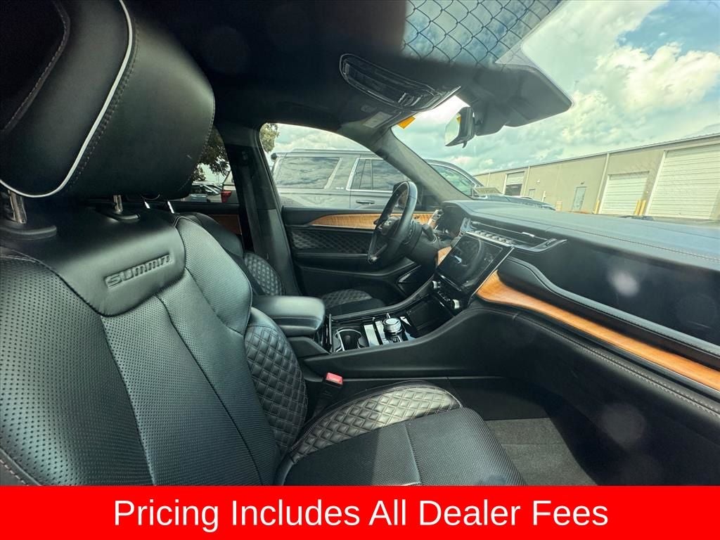 2022 Jeep Grand Cherokee Summit Reserve
