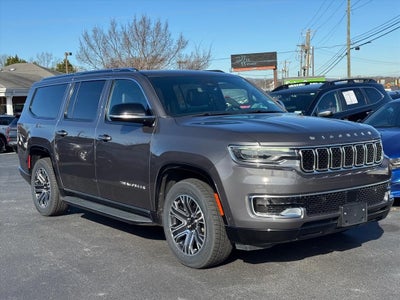 2023 Jeep Wagoneer L Base