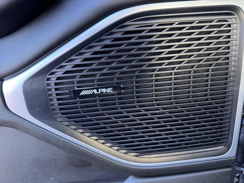 2023 Jeep Wagoneer L Base