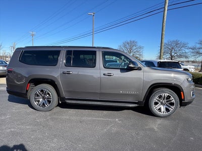 2023 Jeep Wagoneer L Base