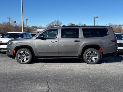 2023 Jeep Wagoneer L Base