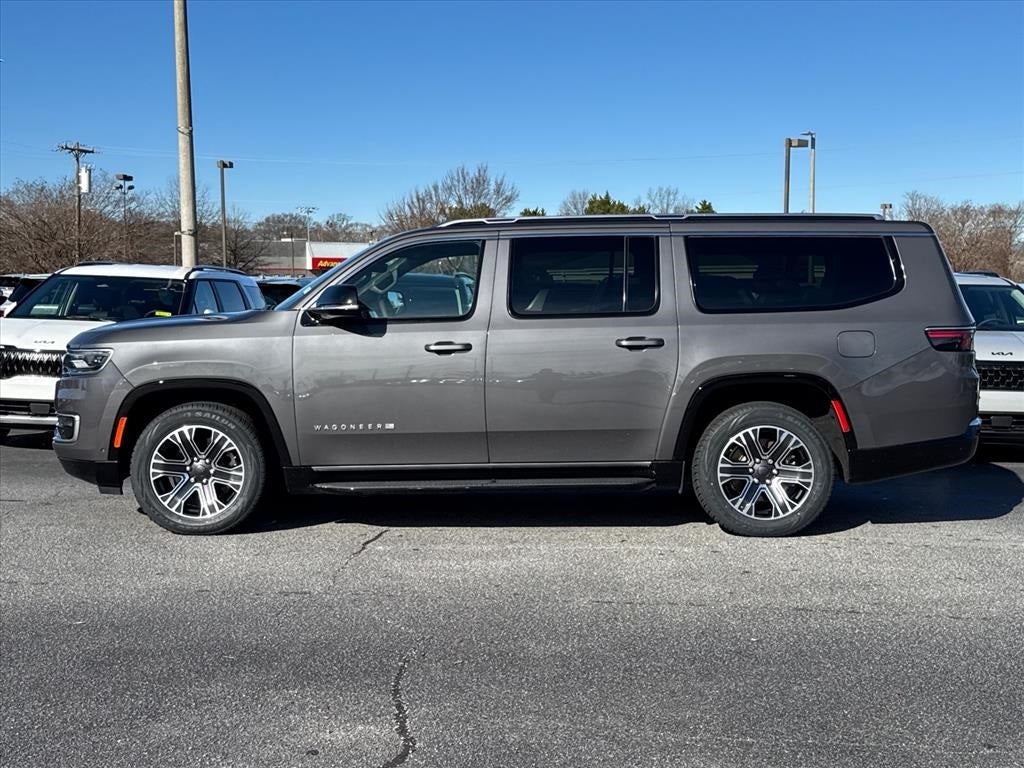 2023 Jeep Wagoneer L Base
