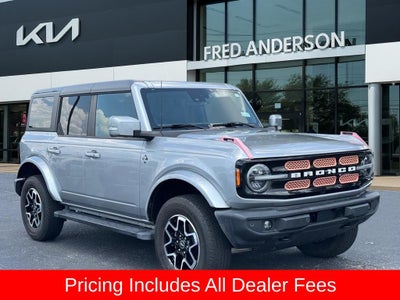 2023 Ford Bronco Outer Banks