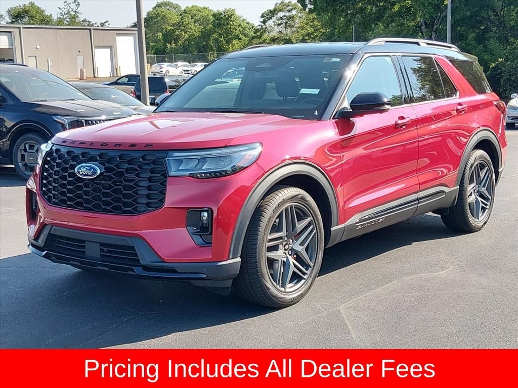 2025 Ford Explorer ST-Line