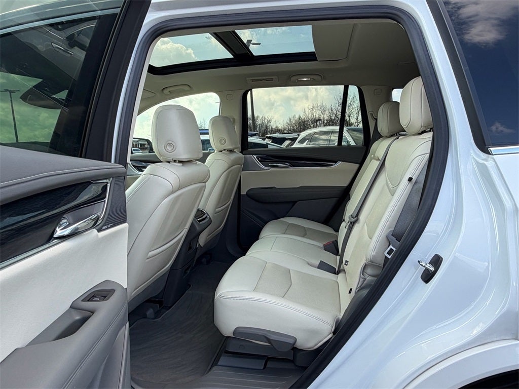 2023 Cadillac XT6 Premium Luxury