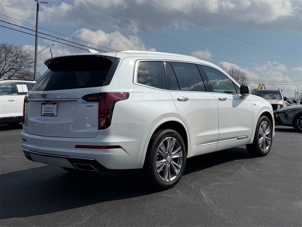 2023 Cadillac XT6 Premium Luxury