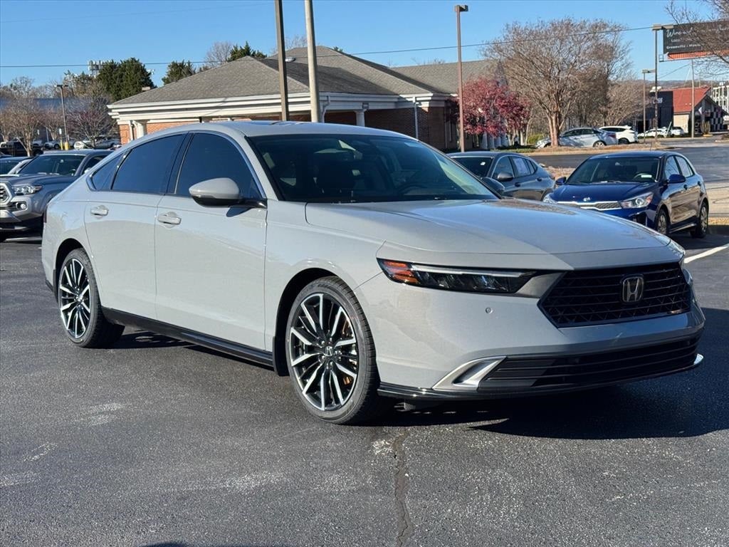 2023 Honda Accord Hybrid Touring
