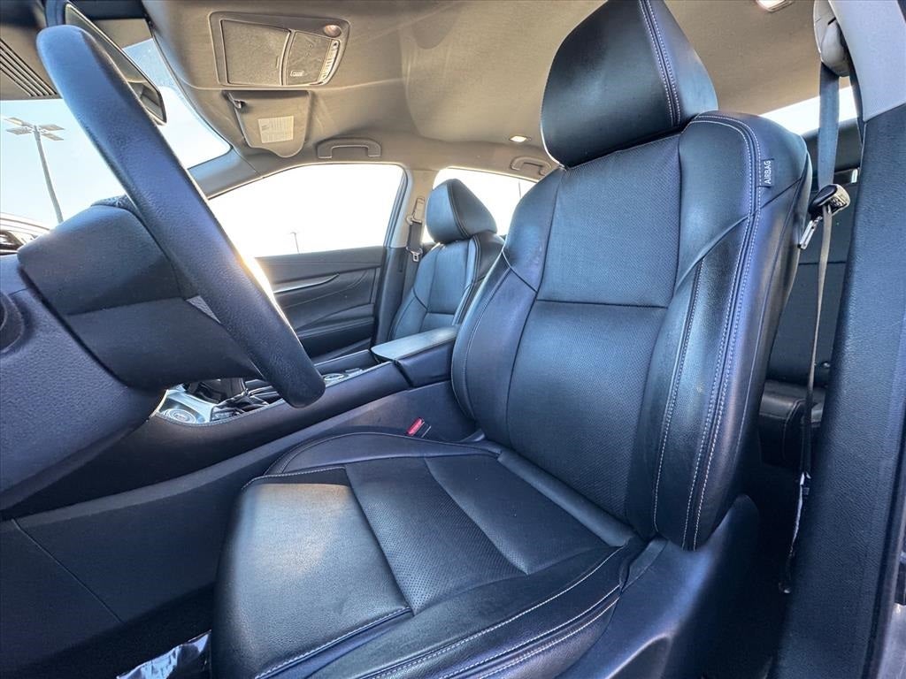 2021 Nissan Maxima SV