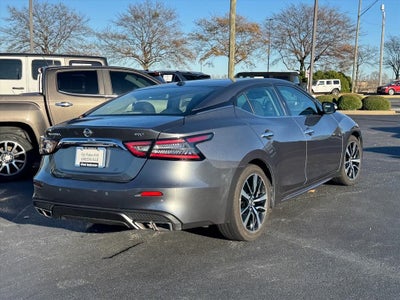 2021 Nissan Maxima SV