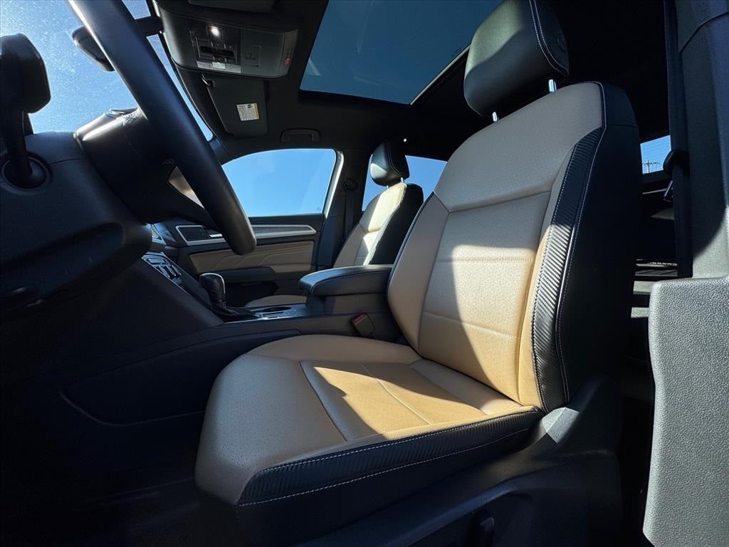 2021 Volkswagen Atlas Cross Sport 2.0T SE w/Technology