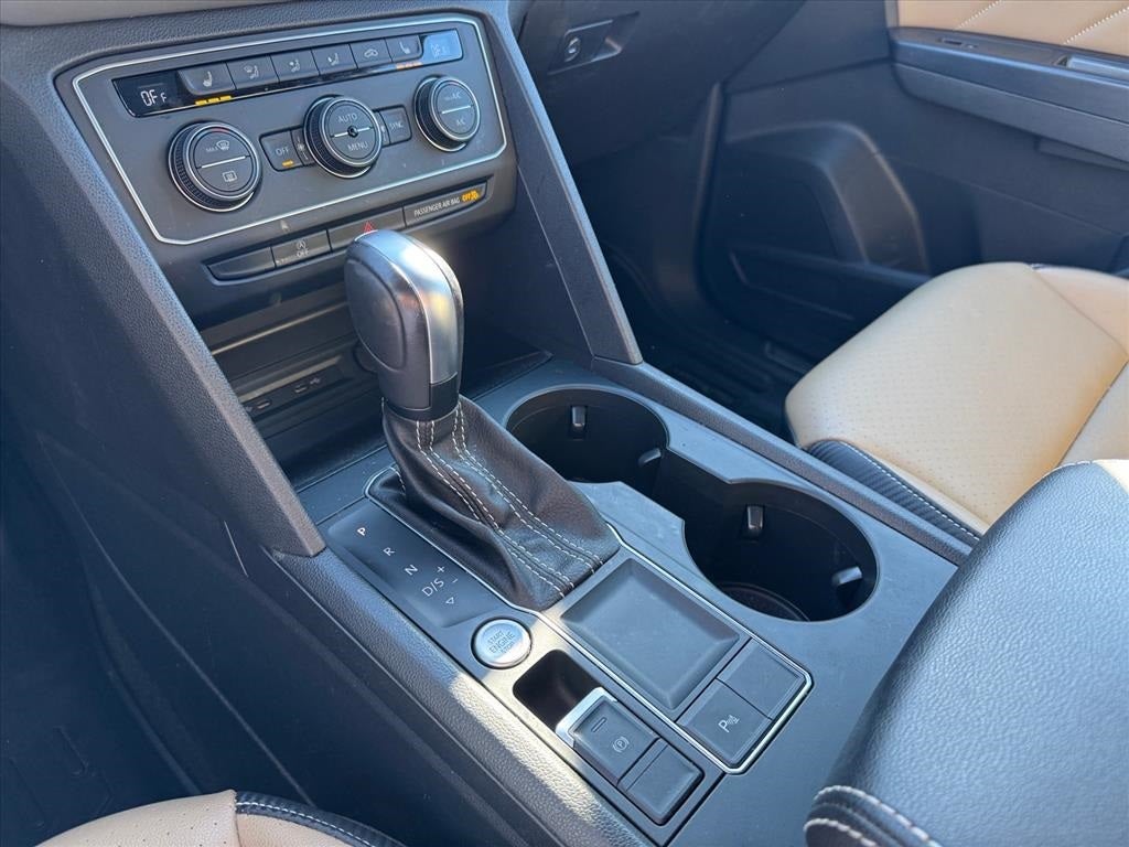 2021 Volkswagen Atlas Cross Sport 2.0T SE w/Technology