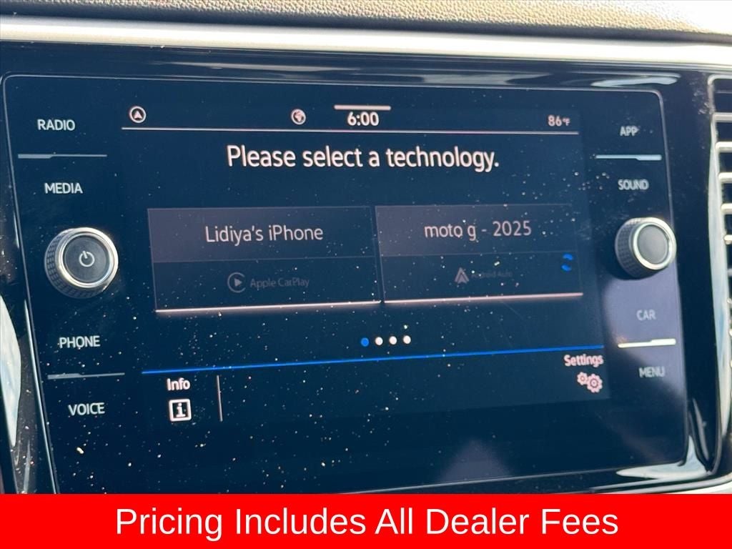 2023 Volkswagen Atlas Cross Sport 3.6L V6 SE w/Technology