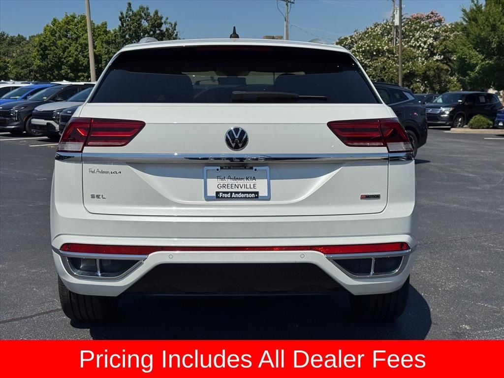 2022 Volkswagen Atlas Cross Sport 2.0T SEL R-Line