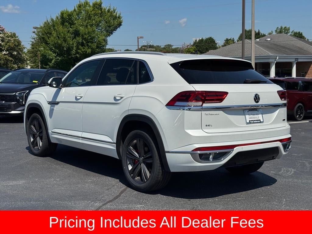 2022 Volkswagen Atlas Cross Sport 2.0T SEL R-Line