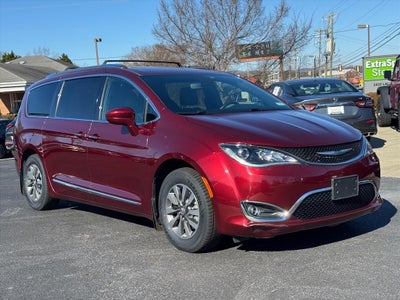 2020 Chrysler Pacifica Hybrid Touring L